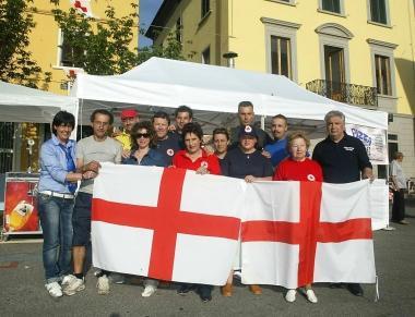 Foto di gruppo per i volontari della Croce Rossa di Monsummano     