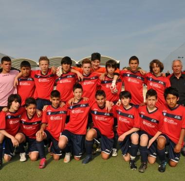 La formazione dei Giovanissimi A del Via Nova, squadra pi&ugrave; giovane del torneo che ha chiuso la stagione con sole due sconfitte             