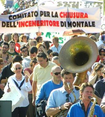 Corteo contro l’inceneritore