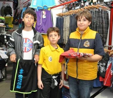 Elia Bellagotti, Marco Nassi e Diego Graziani allinterno di Bandini Sport 