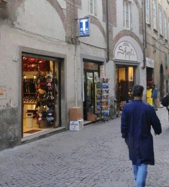 Zona ovest, esplode la rabbia