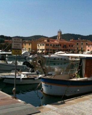 Lapprodo turistico di Porto Azzurro affidato alla DAlarcon 