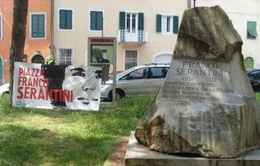 Il cippo intitolato a Franco Serantini