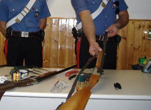 Denunciato un bracconiere a Fauglia, sequestrati fucile e munizioni