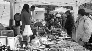 Un mercatino artigianale
