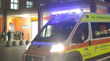 Ambulanza al pronto soccorso di Cisanello