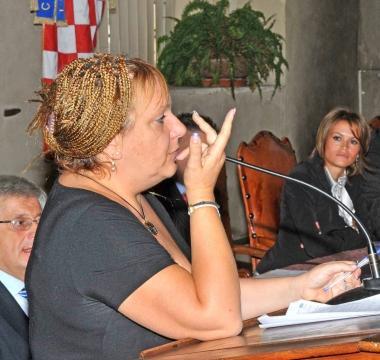 Jacqueline Monica Magi stasera con Giuseppe Previti al Bastione Ambrogi 