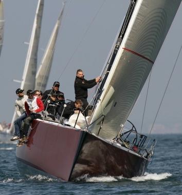 Una regata nel mare dellElba 