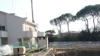 <strong>BLOCCATO.</strong> Il cantiere in via Michelangelo