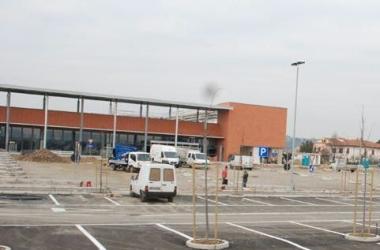 Una veduta del centro commerciale Coop di Ponticelli 