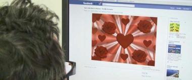 Un amore via Facebook ha messo nei guai un marito di Massarosa
