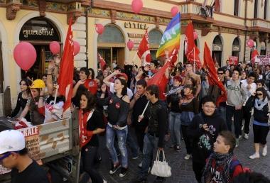 In piazza la rabbia della Cgil