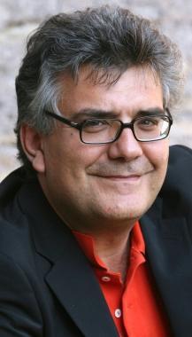 <b>AUTORE. </b>Giancarlo De Cataldo 