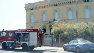 Il fumo ha avvolto per alcuni minuti l’hotel Universal
