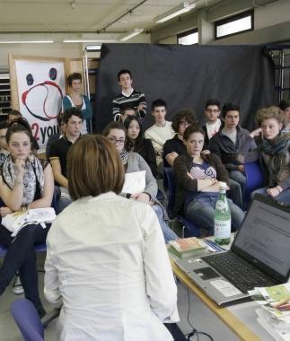 Alcuni momenti degli incontri di ieri al Gramsci Keynes 