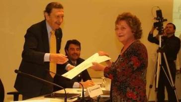 Una premiazione per la Fedeltà al lavoro alla Camera di Commercio (foto d’archivio)