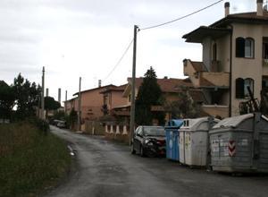 «Degrado e pericoli in via della Fiammetta»
