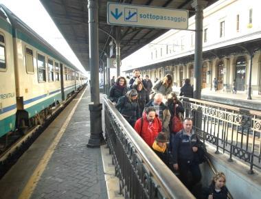 TRENI IN PARTENZA