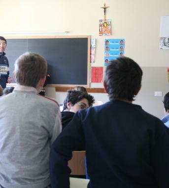 Alunni a scuola 