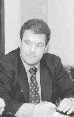 Giorgi stringe la mano a Evangelisti: il movimento "Repubblicani storici" aderisce all'Italia dei valori
