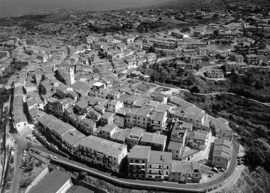 Una veduta aerea di Capoliveri 
