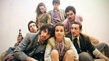 <b>TURBA MENTIS </b>Foto di gruppo per il cast in scena stasera agli Industri