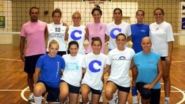 Nella foto sopra il Montesport che ha conquistato la promozione in B2 Sotto il gruppo della Cerretese che ha effettuato il grande salto in serie C