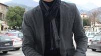 <b>CANDIDATO.</b> A sinistra Davide Monaco Sotto, i parcheggi nella piazza di Querceta Più in basso il complesso sorto nell’area ex Cope