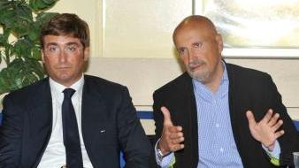 Vincenzo Onorato e, a sinistra, il figlio Achille l’unico della famiglia che entrerà nel consiglio di amministrazione della comapagnia di navigazione