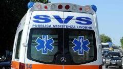 L’ambulanza della Svs soccorre il giovane ferito