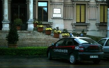 I carabinieri in Comune nel giorno del blitz per Appaltopoli       