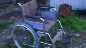Niente carrozzina per un disabile