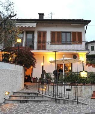 Da Ariella... ai Tre Briganti, il locale di Valdibrana 