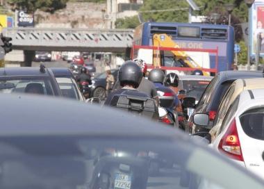 Traffico in tilt, al momento del passaggio 