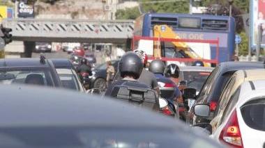 Traffico in tilt, al momento del passaggio