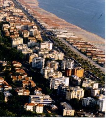 Il lungomare di Viareggio 