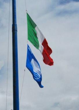 <b>SPIAGGE.</b> La bandiera blu 