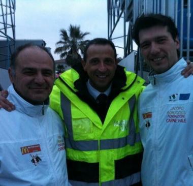 Santini (al centro) tra Pieraccini (a sinistra) e Bonuccelli 