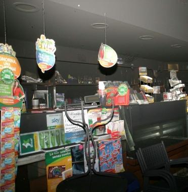 Linterno del bar dov&egrave; scoppiato lincendio 