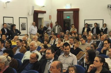 Pieno lauditorium in San Micheletto per il forum del Tirreno con i candidati per la Provincia 
