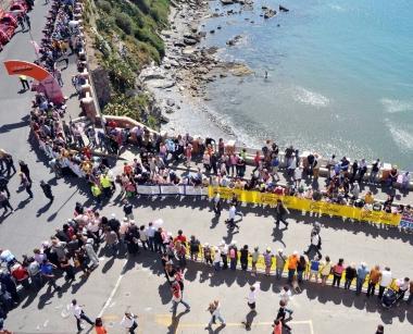 Magica frenesia fin dalla mattina e strade dominio di pedoni e bici