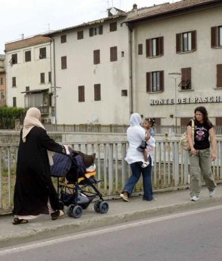 Stranieri che vivono a Castello  