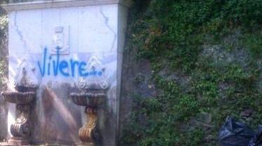 Una brutta immagine del Parco della Fontanella a Pietrasanta
