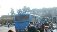 Proseguono le proteste dei pendolari che usano il bus