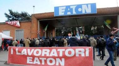 <strong>LA PROTESTA.</strong> Lavoratori Eaton durante una manifestazione
