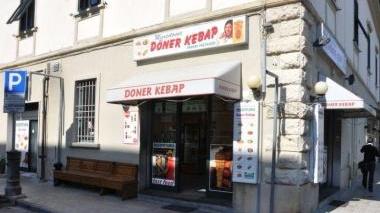 Il Mesopotamia Kebap, il primo che aperto a Cecina