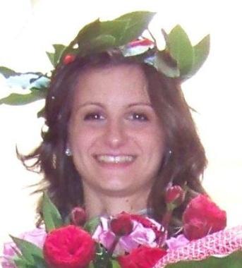 LAUREA PER SILVIA Complimenti a Silvia Stefanelli neodottoressa in ingegneria edile. «Sei ...