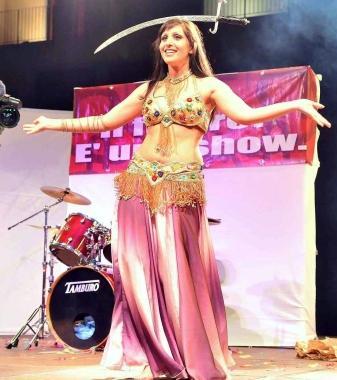 Performance video di danza del ventre