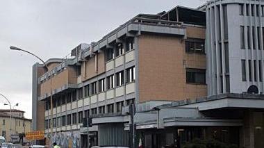 Cartoline e disegni per difendere l'ospedale di Pescia