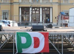 Festa elettorale, denunce in arrivo per il palco in piazza
